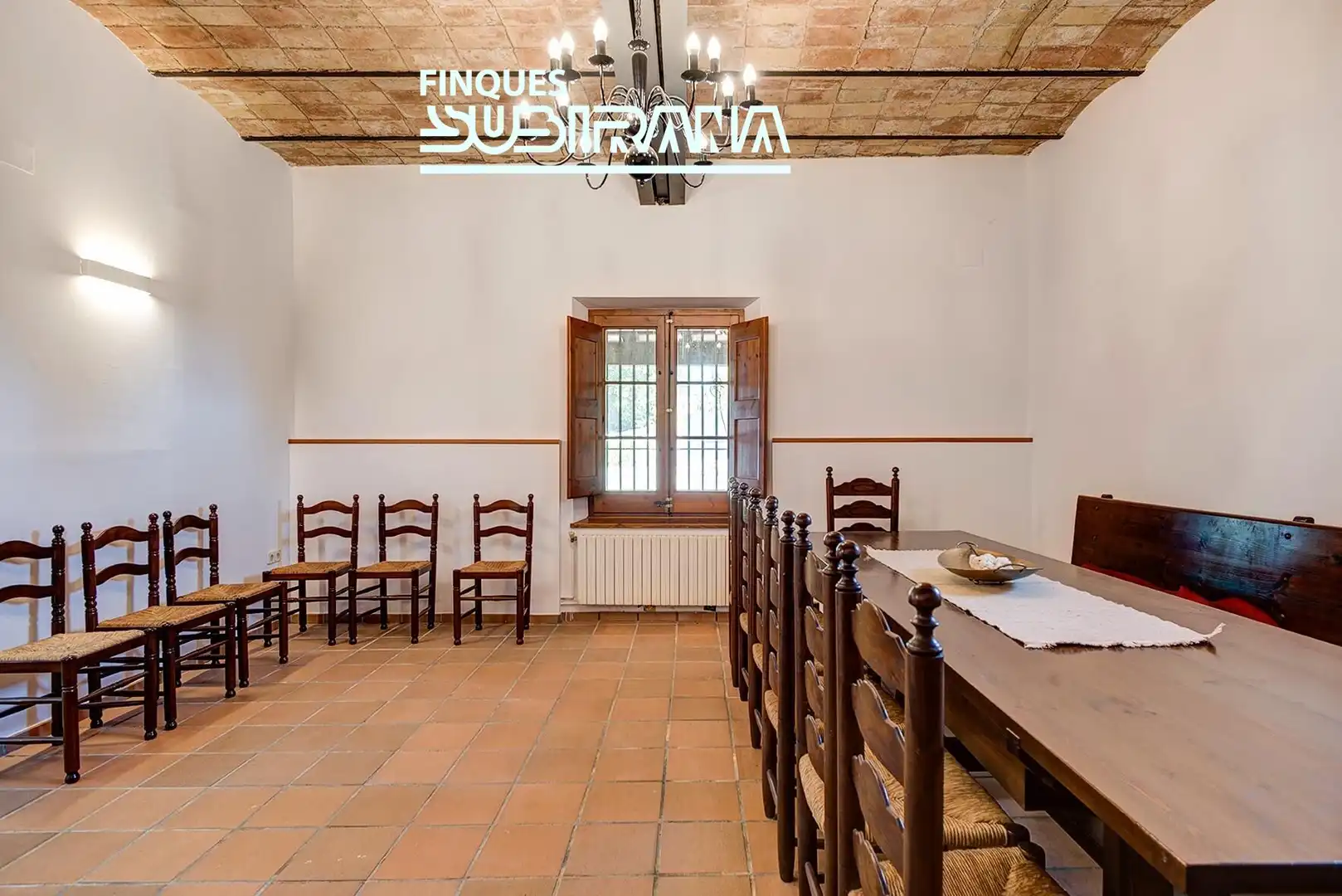 Comedor de Finca rústica en venta en Igualada con Calefacción, Jardín privado y Terraza