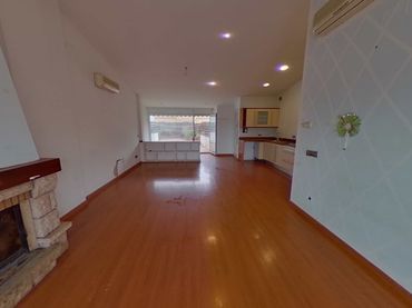 House for sale in Carrer de l'Empordà 4
