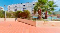 Vista exterior de Pis de lloguer en Marbella amb Terrassa i Piscina