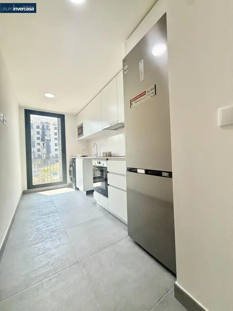 Küche von Wohnung zur Miete in Quart de Poblet mit Klimaanlage, Abstellraum und Möbliert