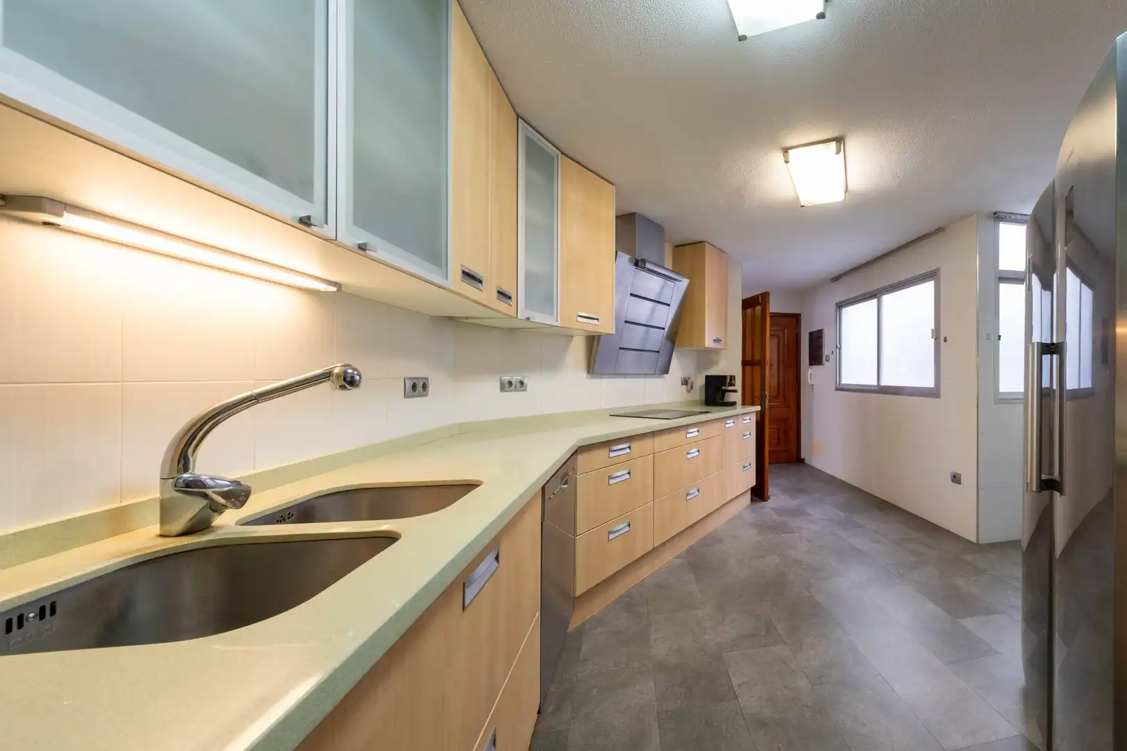 Cocina de Ático en venta en Las Palmas de Gran Canaria con Terraza y Trastero