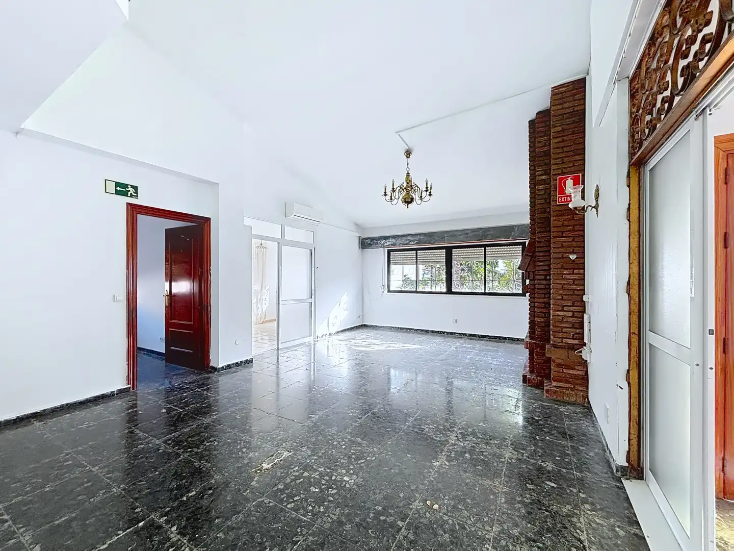 Houses for sale in Málaga  with Air Conditioner, Private garden and Terrace