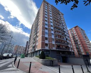 Exterior view of Flat for sale in Basauri   with Heating, Terrace and Balcony