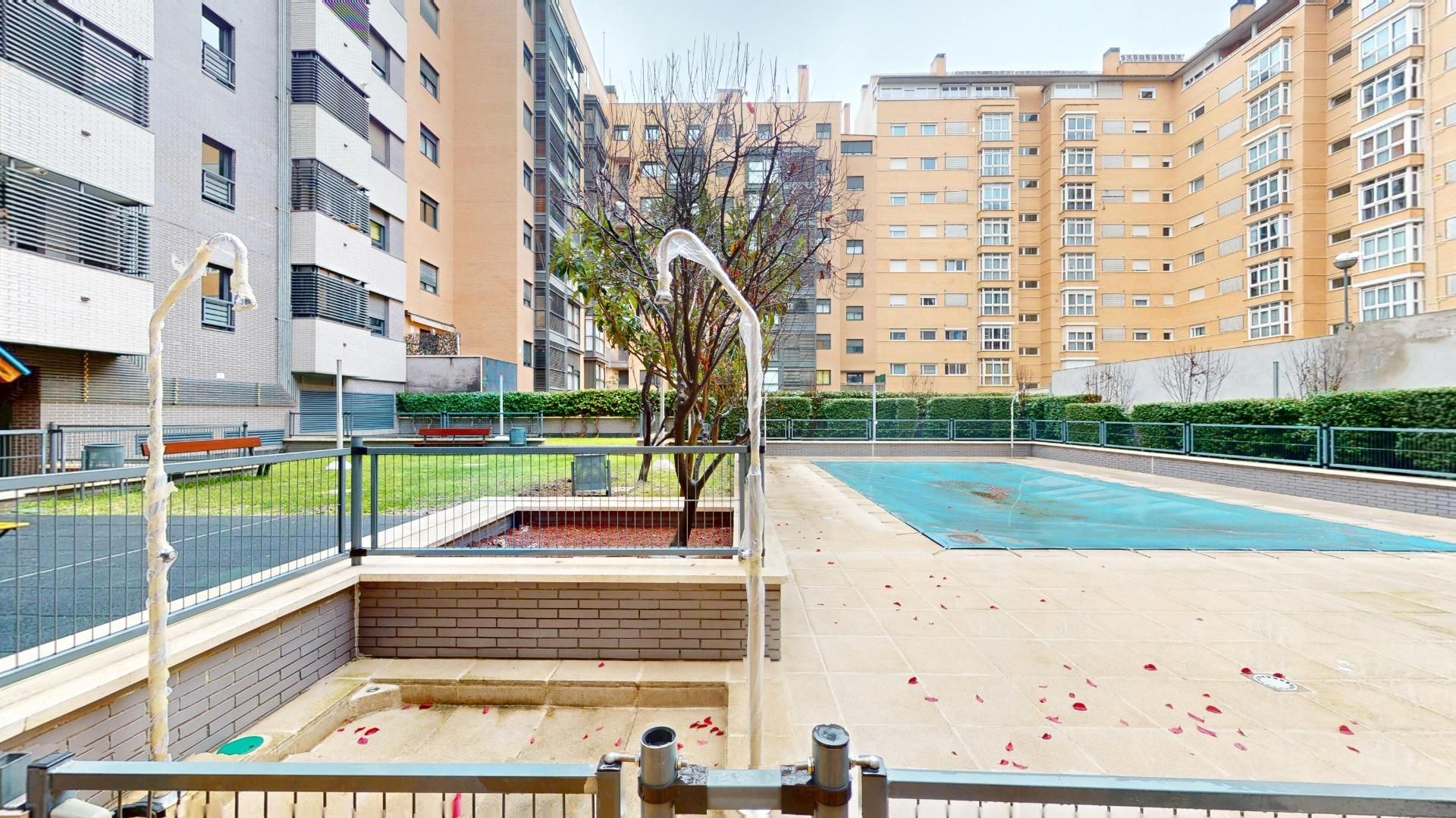 Piso en venta en Calle ARTE EXPRESIONISTA, Ensanche de Vallecas - La Gavia