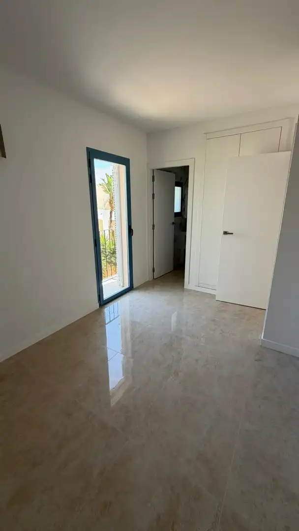 Casa adosada en venta en Cala Vedella - Cala Tarida