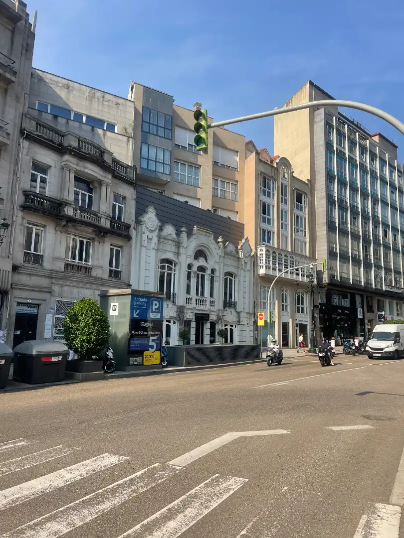 Piso con ascensor en venta en Rúa Policarpo Sanz, imagen 2