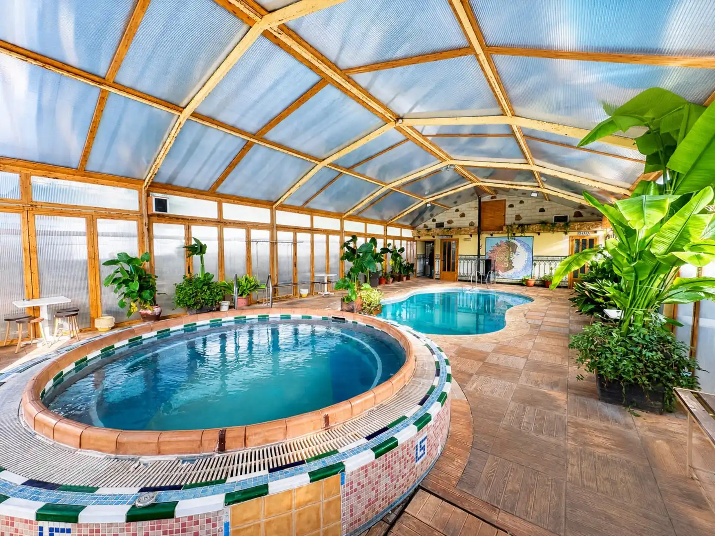 Piscina de Finca rústica en venta en Benatae con Calefacción, Jardín privado y Piscina