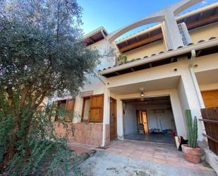 Vista exterior de Casa adosada de lloguer en Santa Eulàlia de Ronçana amb Calefacció i Jardí privat