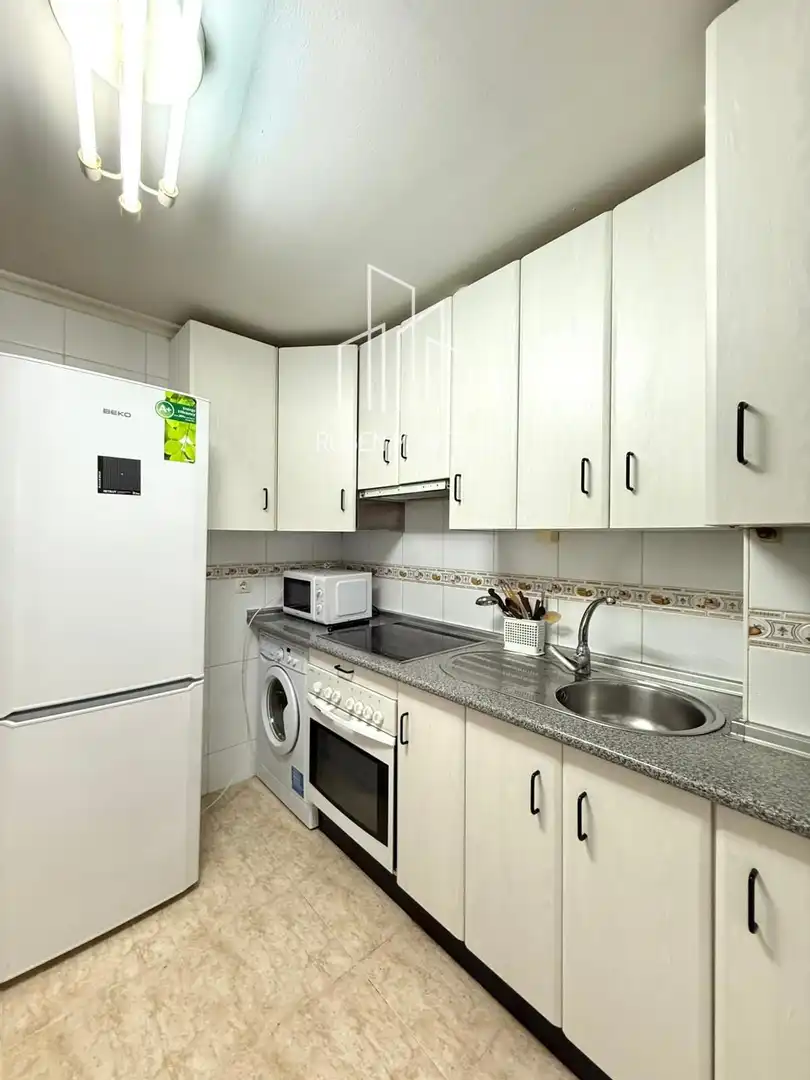 Kitchen of Flat for rent in Salamanca  with Heating, Terrace and Furnished