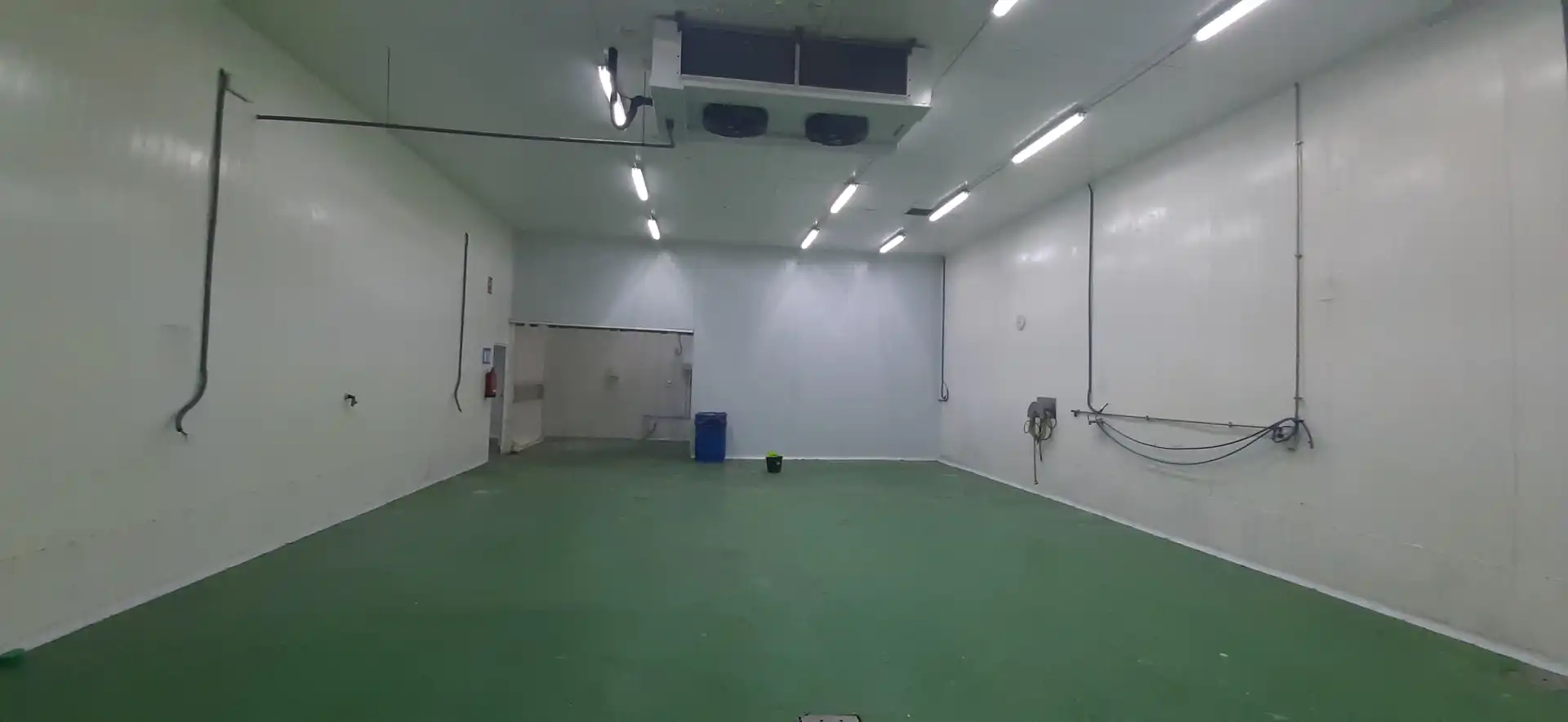 Nave industrial en venta en Catarroja