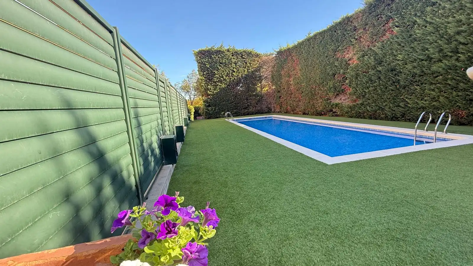 House with pool for sale in Poble