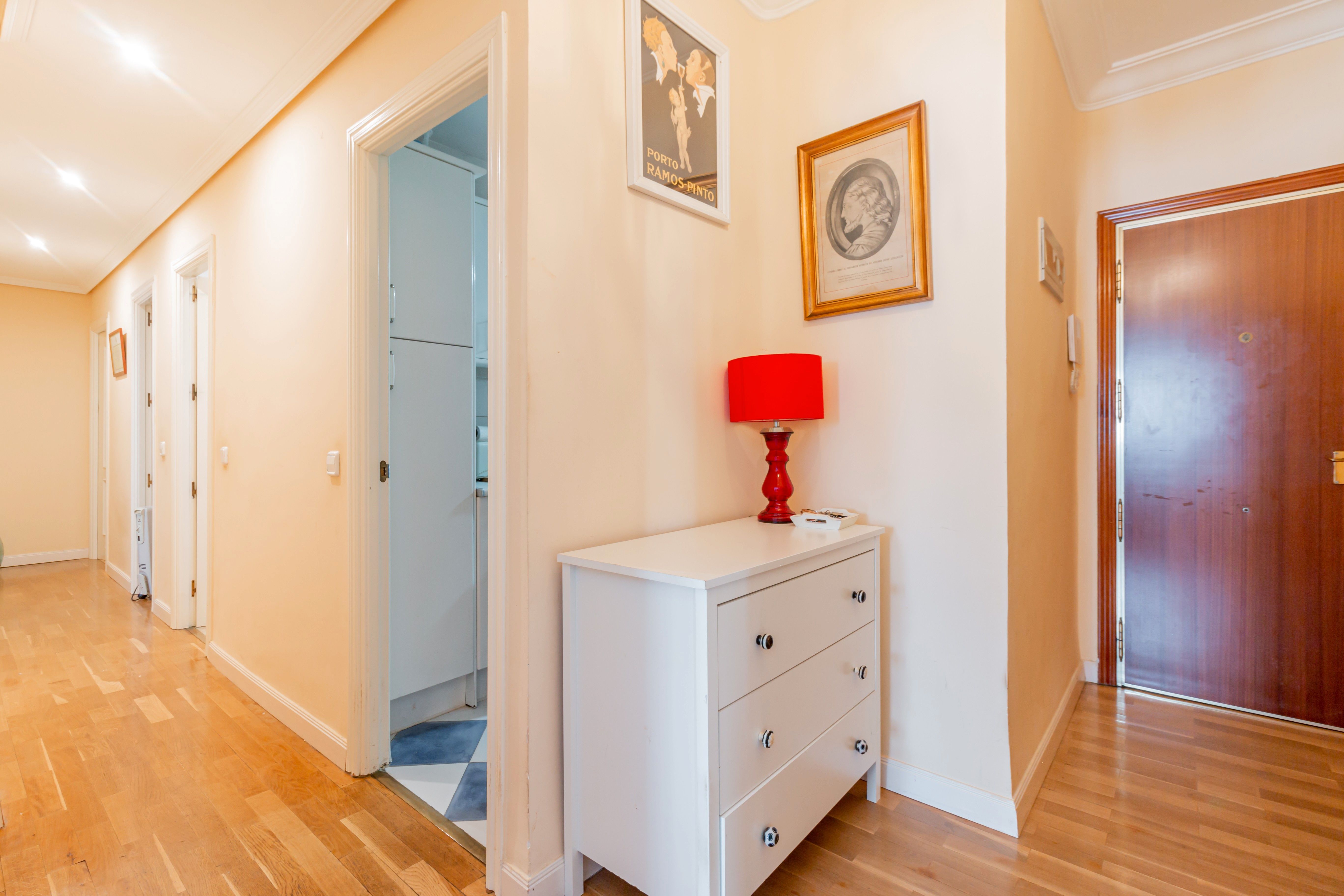 Piso en venta en  Madrid Capital con Calefacción