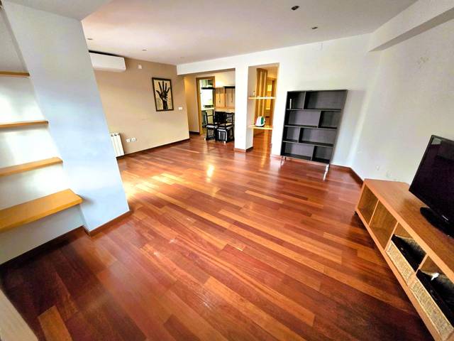 Piso en Venta en  RAMON Y CAJAL en Rocafort