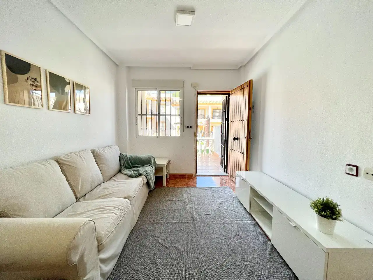 Sala d'estar de Planta baixa de lloguer en Algorfa amb Calefacció, Terrassa i Traster