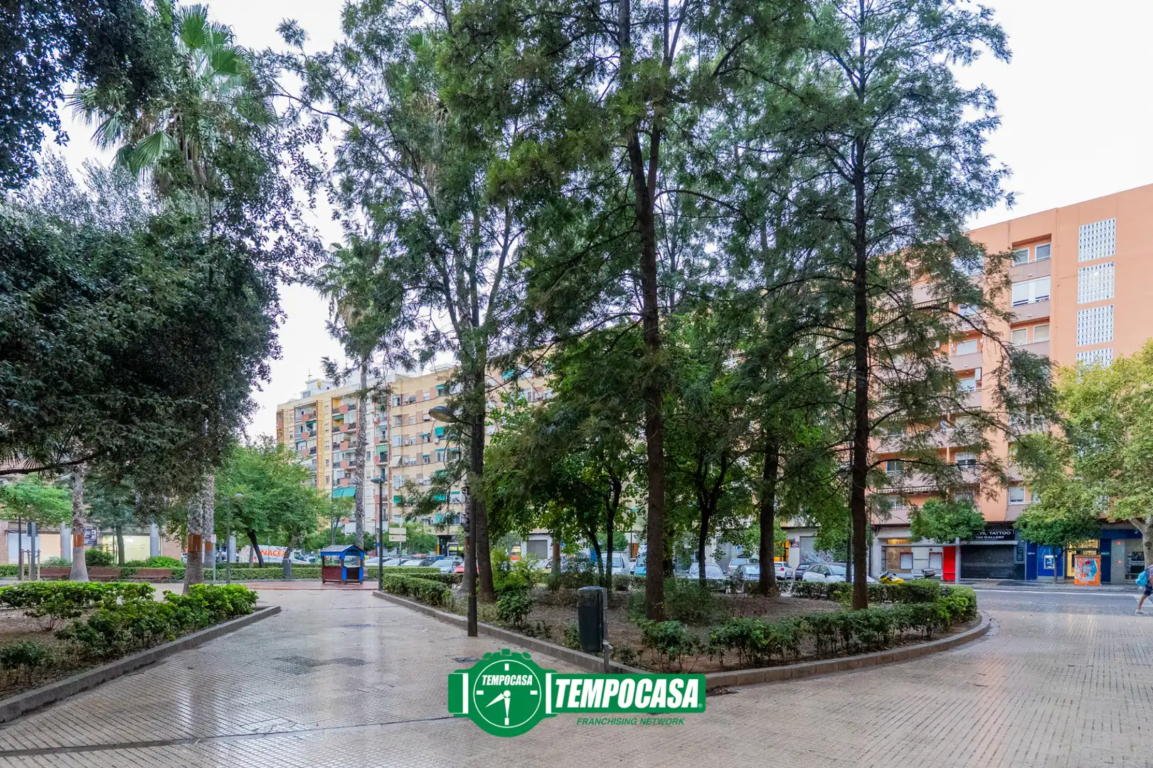Flat with terrace for sale in Calle de José Aguilar 40