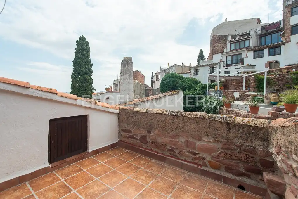 Casa adosada en venta en Vilafamés, Castellón