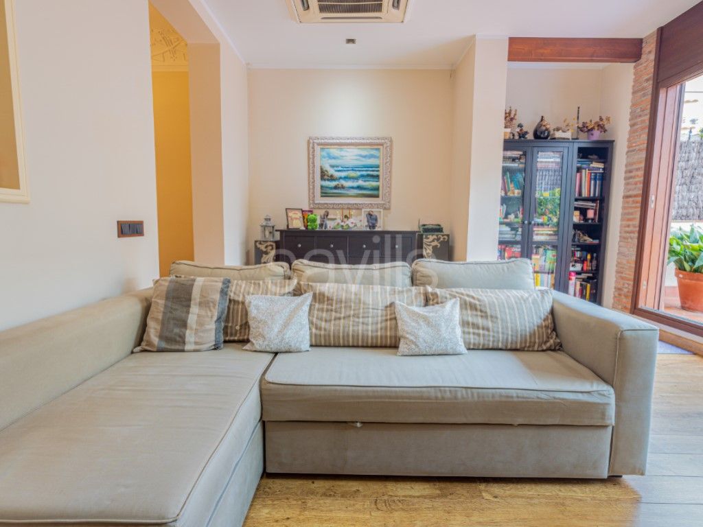 Living room of Apartment for sale in  Barcelona Capital  with Terrace and Balcony