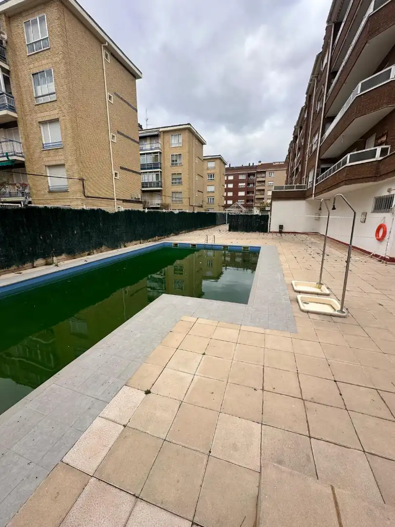 Piso con piscina en venta en Haro, imagen 11