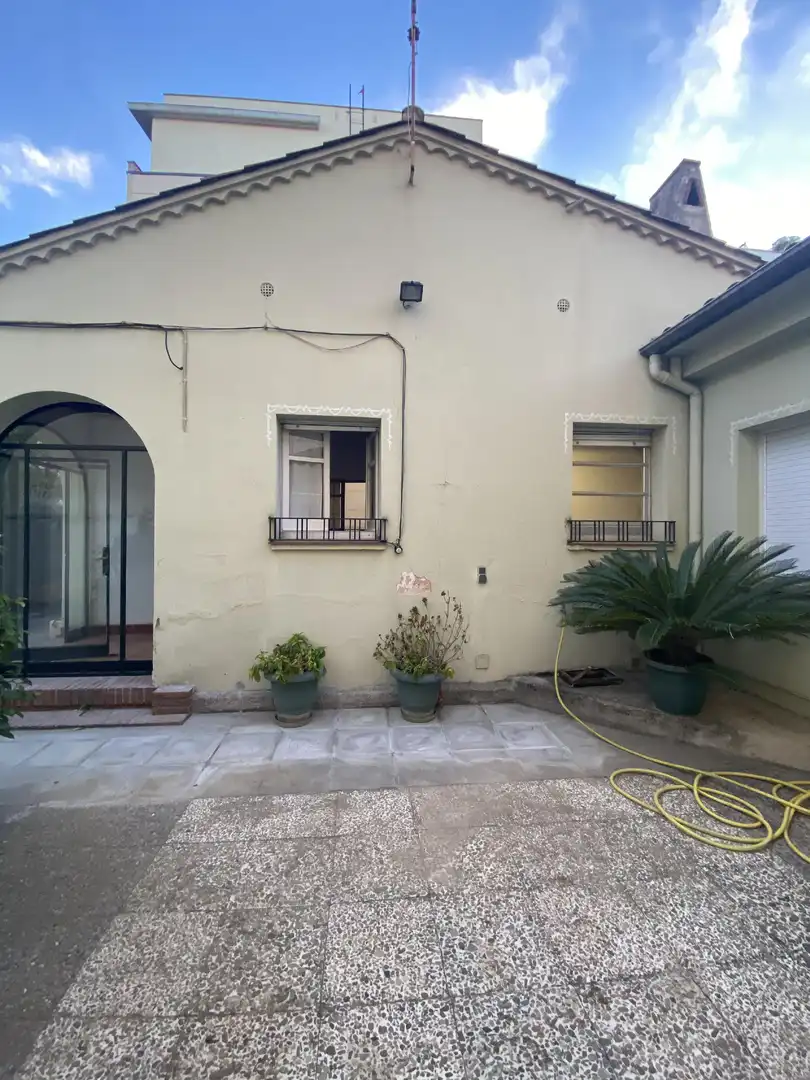 Vista exterior de Casa o xalet en venda en Girona