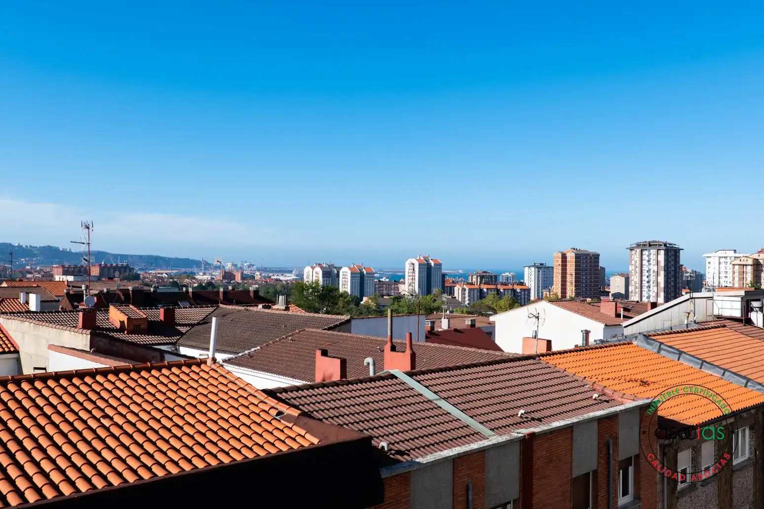 Exterior view of Flat for sale in Sur