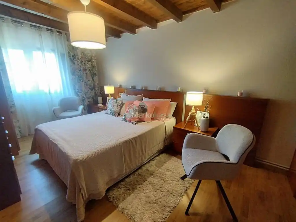 Habitación de Casa o chalet en venta en Outeiro de Rei con Calefacción, Jardín privado y Alarma