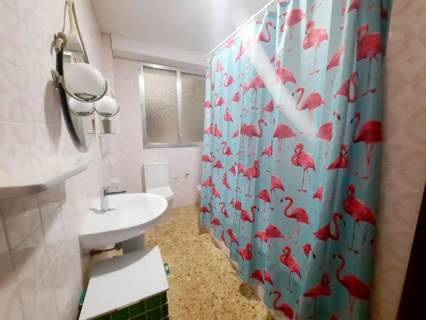 Badezimmer von Wohnung zur Miete in Sagunto / Sagunt mit Klimaanlage, Heizung und Balkon