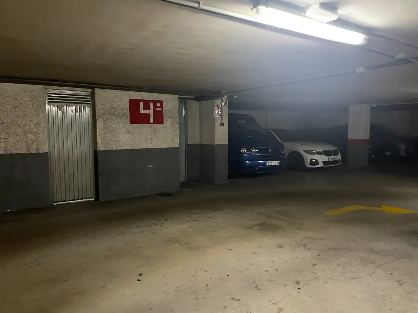 Einzelparkplatz mit Aufzug zum Verkauf in Calle Tome Cano 10, imagen 9