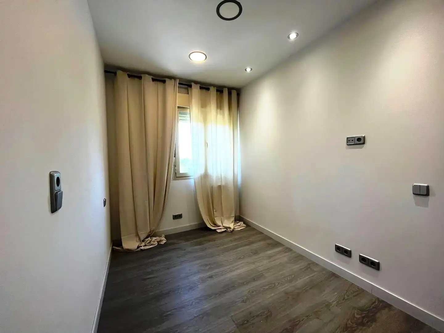 Habitación de Piso en venta en Villaverde