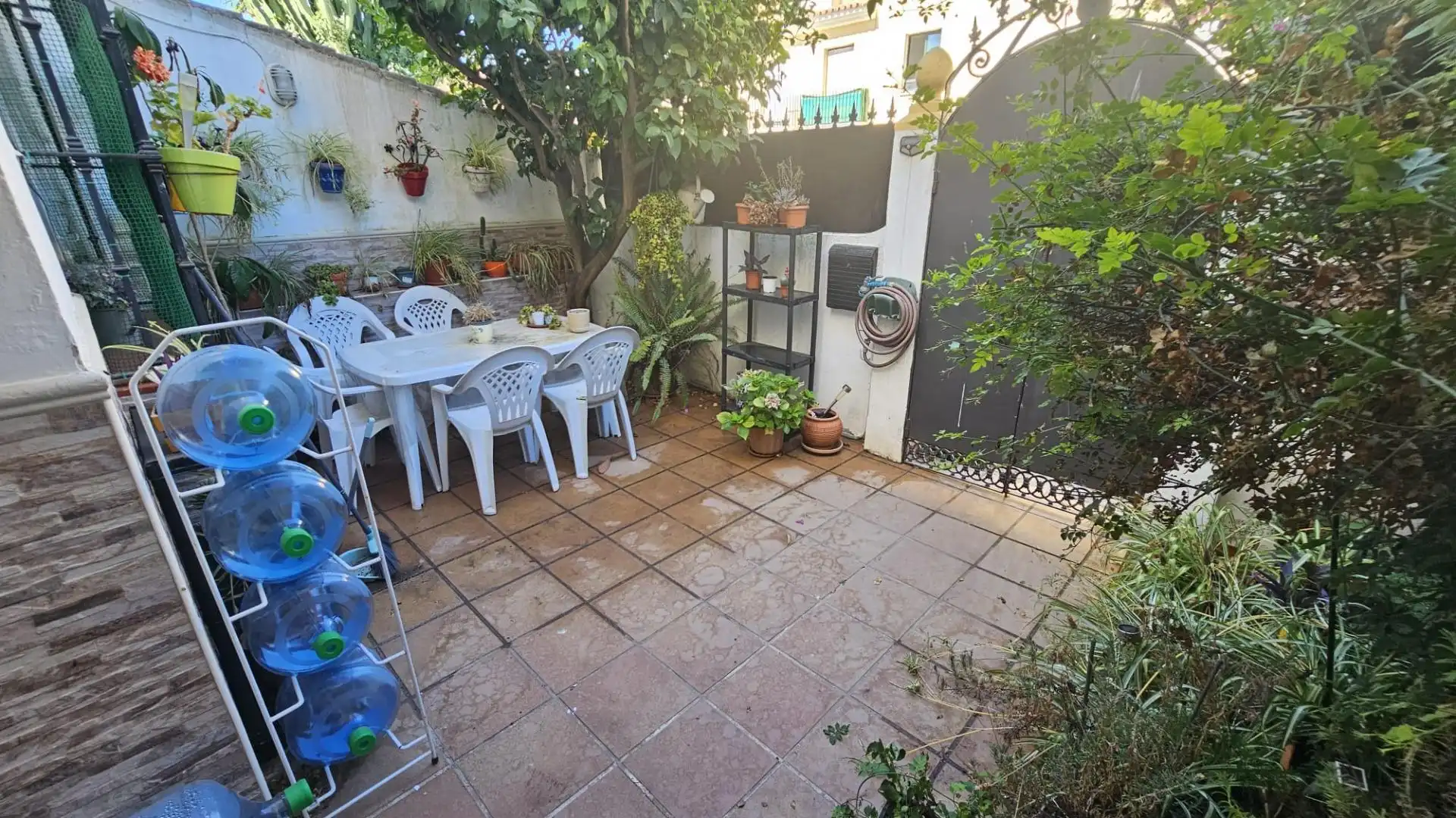 Jardí de Casa adosada en venda en Algeciras
