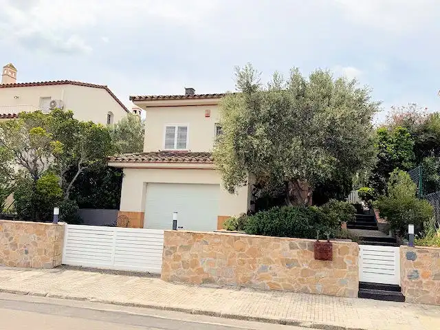 Exterior view of Houses for sale in L'Escala  with Heating, Private garden and Terrace