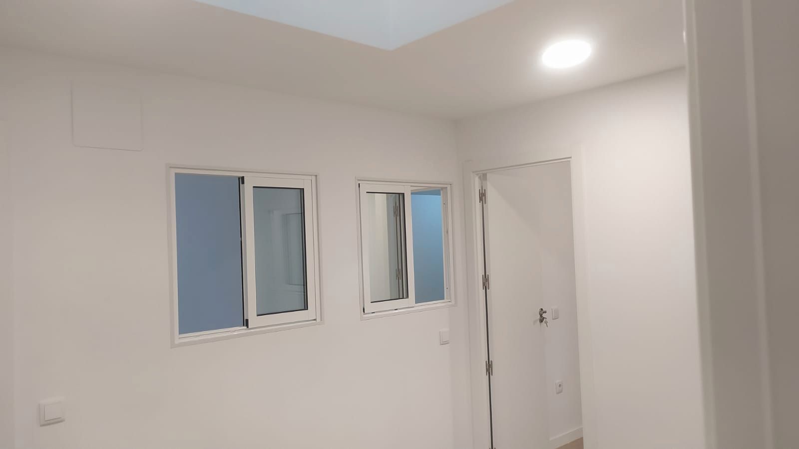 Office to rent in Burjassot  with Furnished
