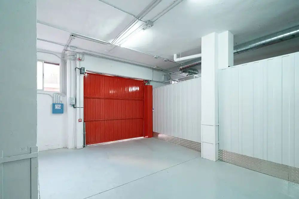 Trastero de alquiler en Madrid con Alarma