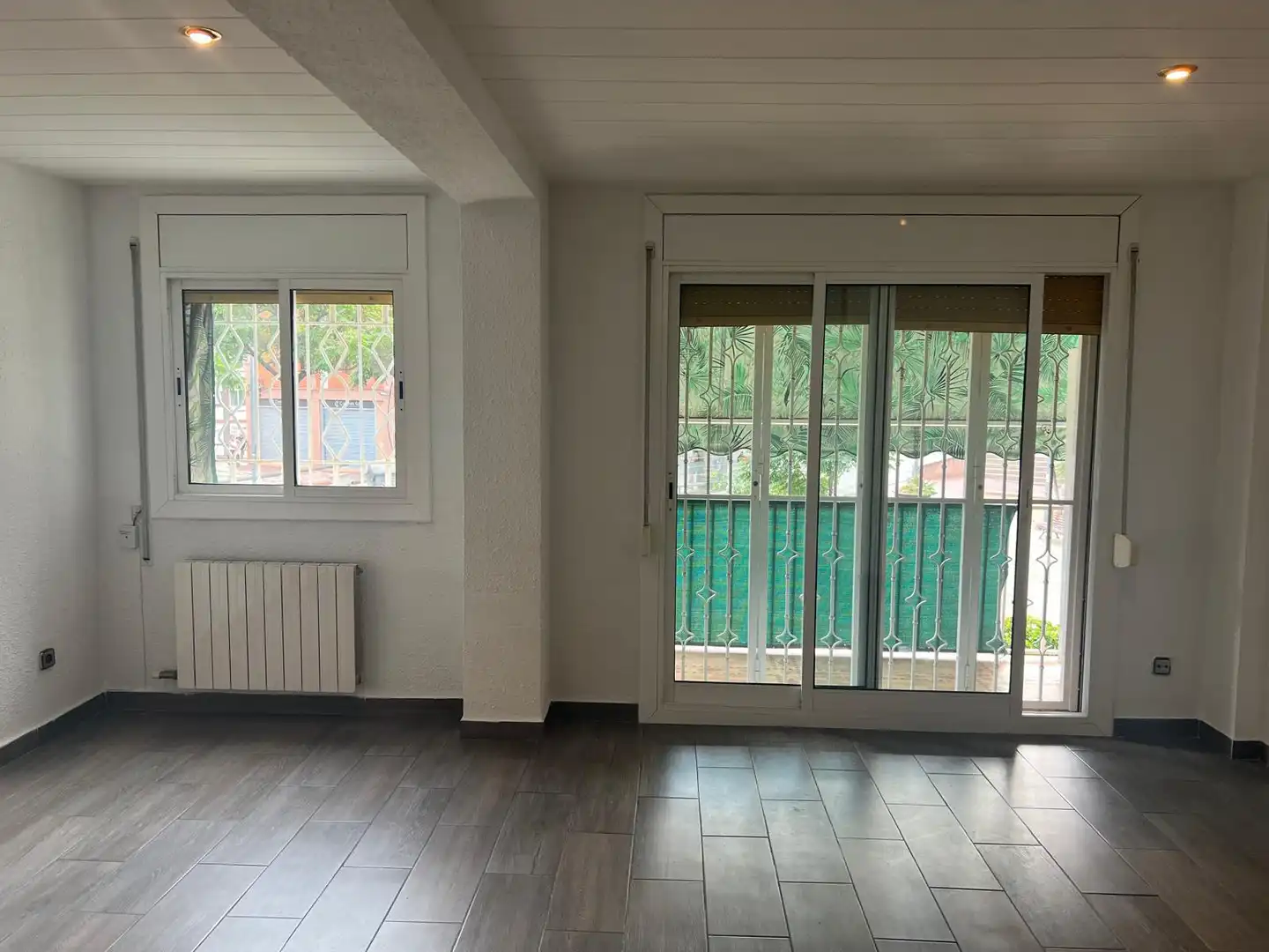 Living room of Flat for sale in Badalona  with Heating and Balcony