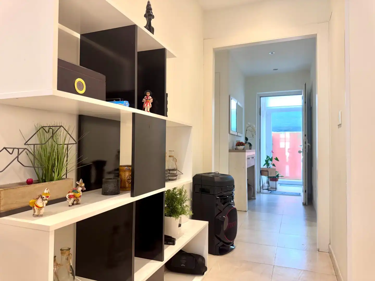 Erdgeschoss zum Verkauf in El Astillero   mit Heizung, Privatgarten und Terrasse