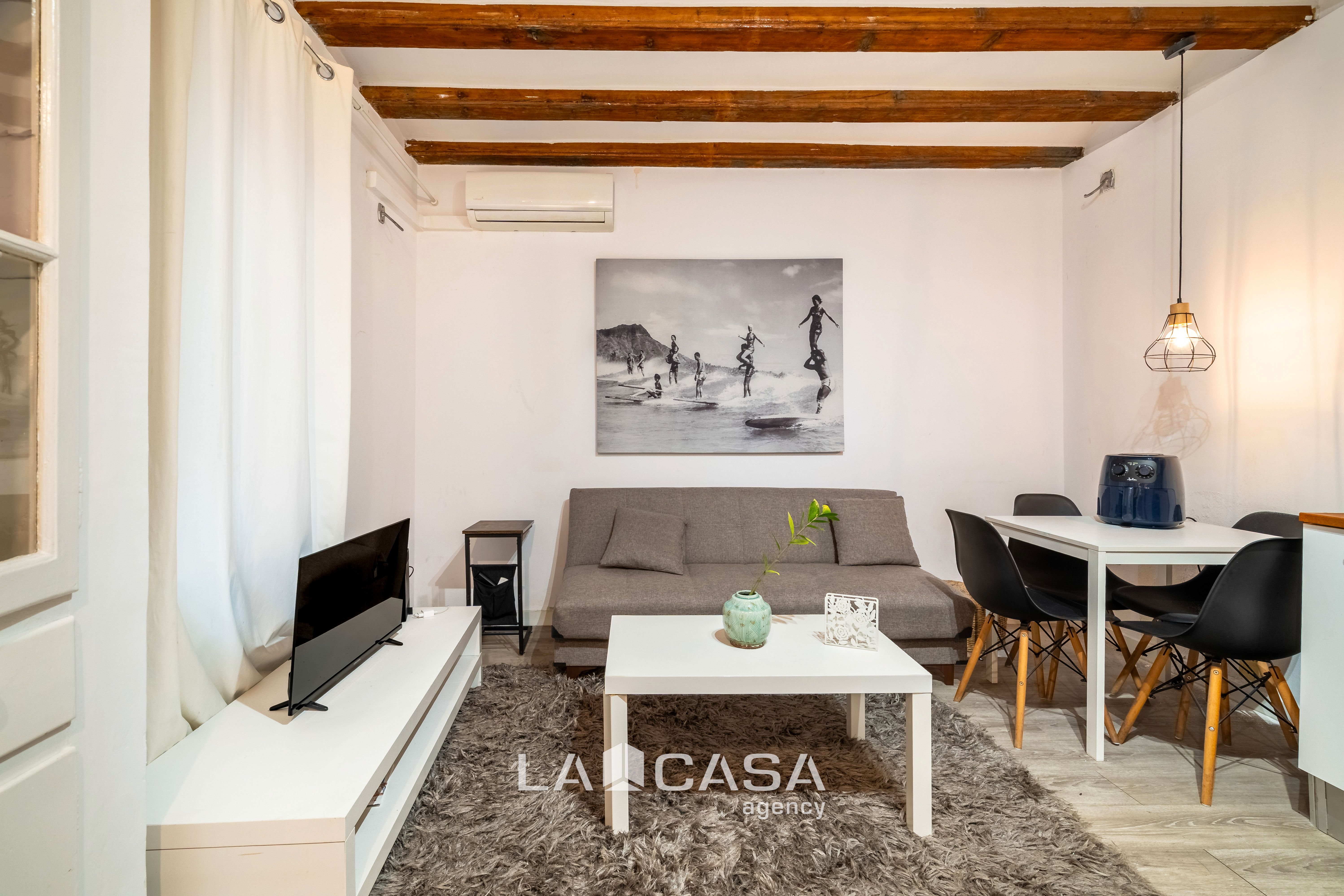 Sala d'estar de Planta baixa en venda en  Barcelona Capital amb Calefacció
