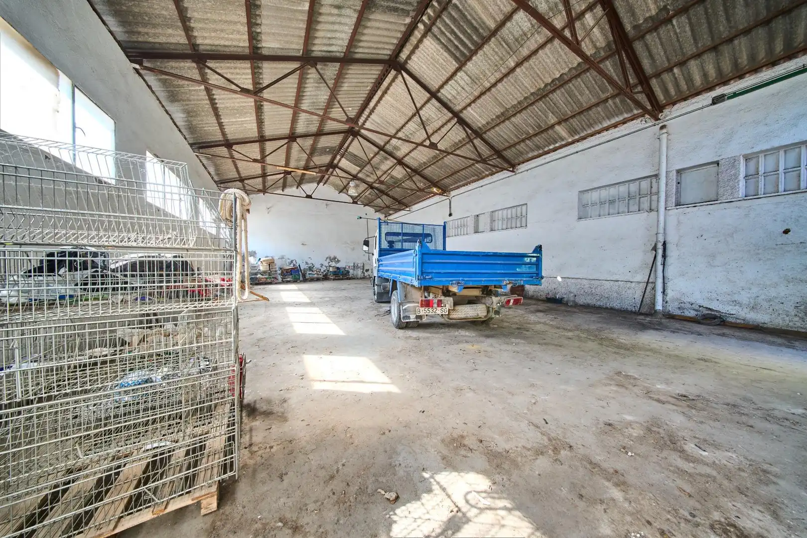 Exterior view of Industrial land for sale in La Carolina