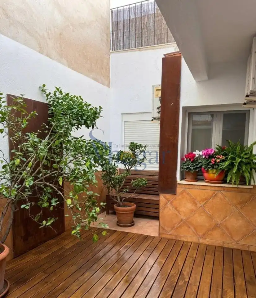 Planta baixa en venda a CALLEJON DEL VERDE, Casco Histórico