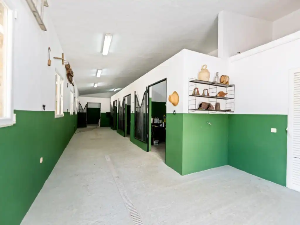 Casa o chalet en venta en Espinoso del Rey con Terraza, Piscina y Amueblado