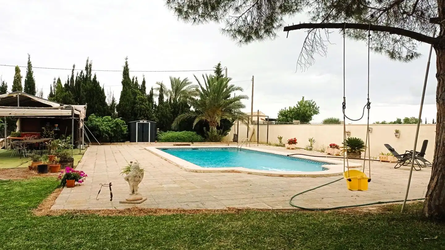 Piscina de Finca rústica en venda en Elche / Elx amb Jardí privat, Terrassa i Piscina