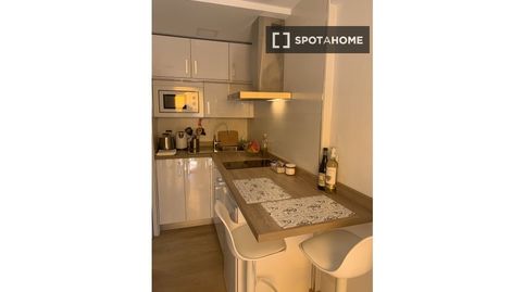Photo 3 of Room in Pedregalejo - Morlaco, Málaga Capital