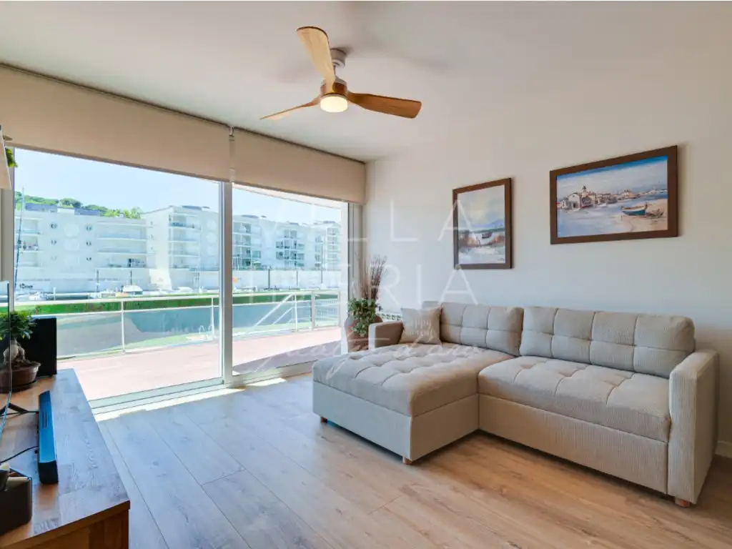 Apartament amb piscina en venda a Avenida Catalans Universals Dels 8, imagen 6