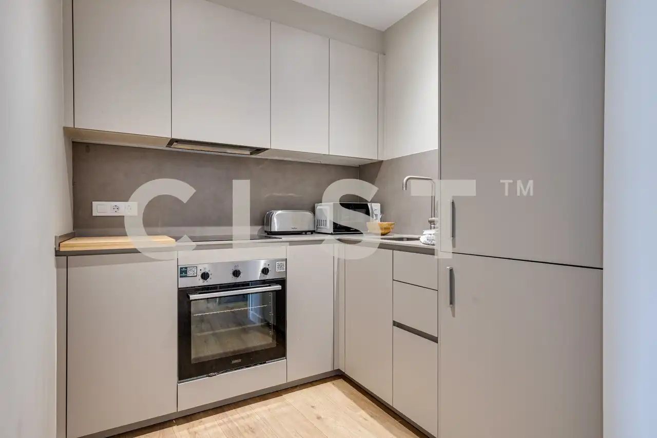 Cocina de Apartamento en venta en Barcelona con Aire acondicionado, Calefacción y Parquet