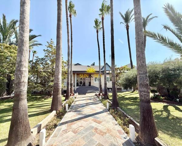 Casa-chalet en Venta en Lo Pagán
