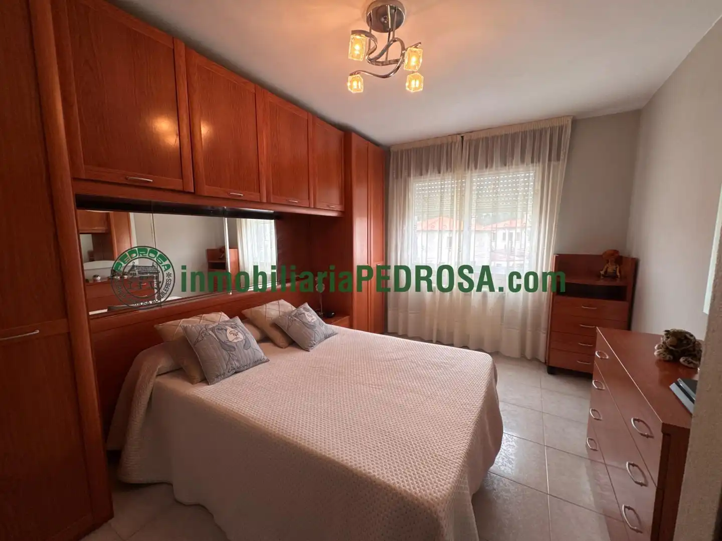 Houses for sale in PE REDONDO-S SALVADOR, San Salvador - Caeira