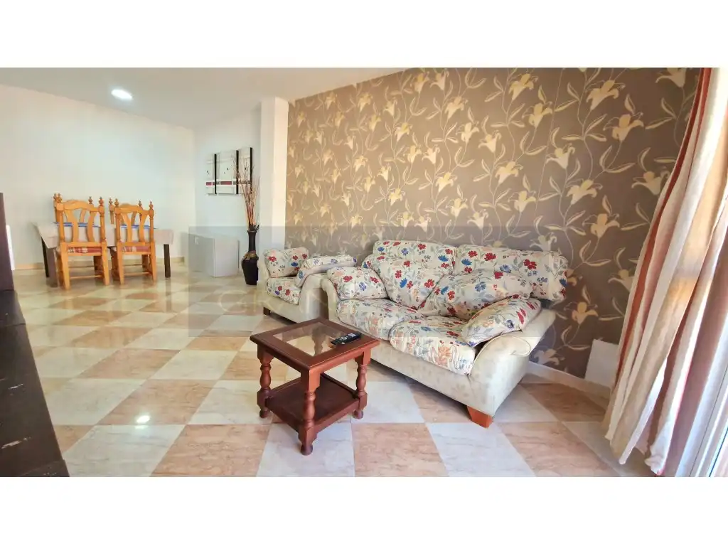Sala de estar de Apartamento en venta en Manilva con Terraza y Piscina