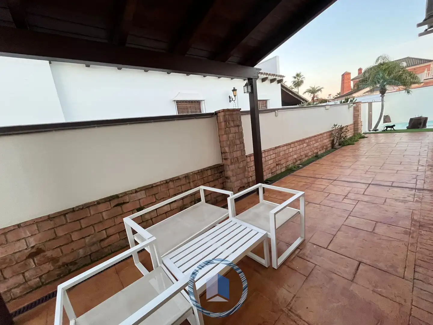 Terraza de Piso en venta en Montequinto con Jardín privado, Trastero y Piscina comunitaria