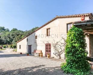 Außenansicht von Country house zum verkauf in Bigues i Riells mit Klimaanlage, Privatgarten und Terrasse