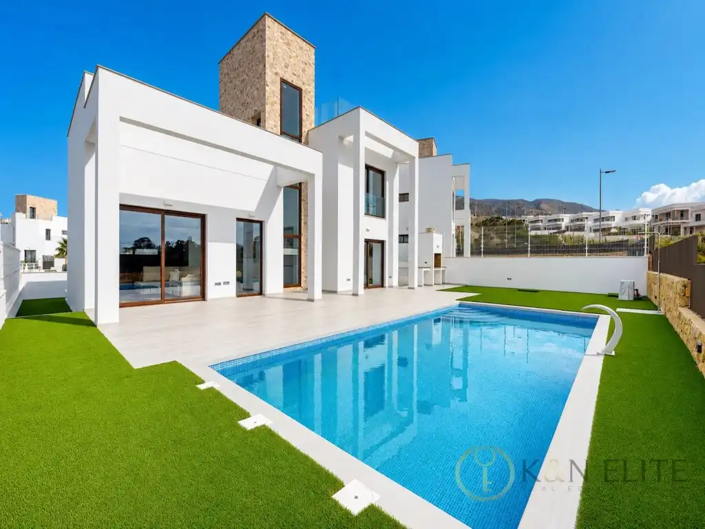 Casa amb piscina en venda a Calle Mexic De, imagen 3