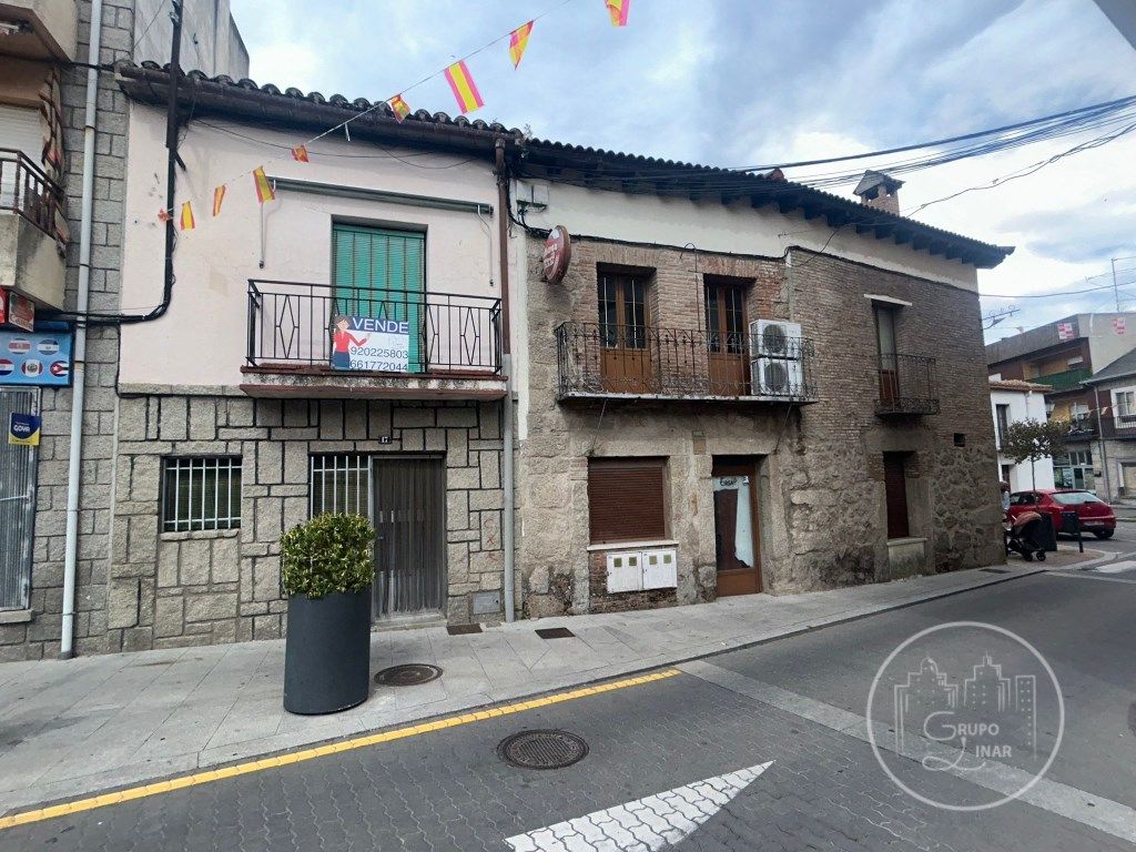 Exterior view of House or chalet for sale in Sotillo de la Adrada  with Terrace