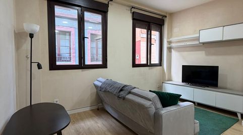 Foto 3 de Piso de alquiler en Cimadevilla, Gijón